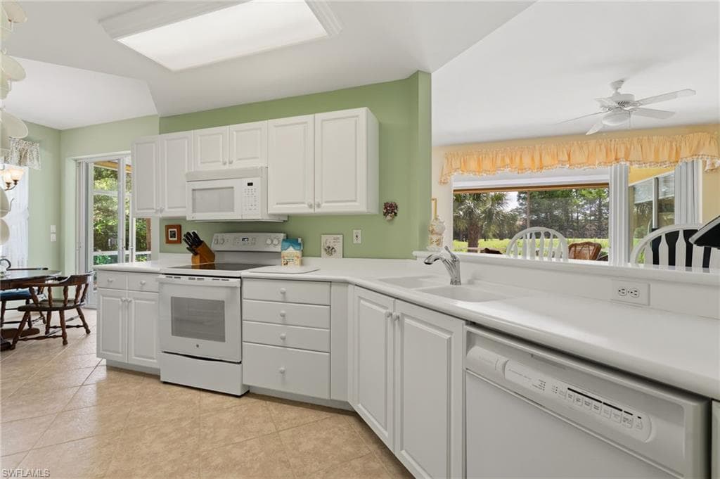 20201 Burnside PL 101-7