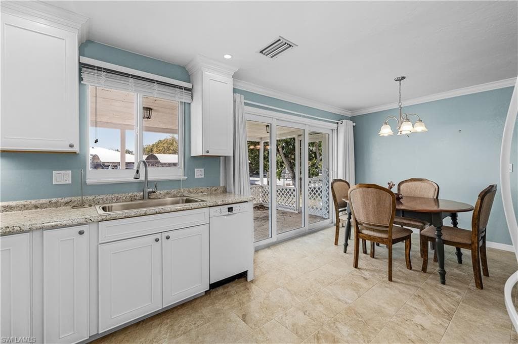 7815 Bocilla LN-13
