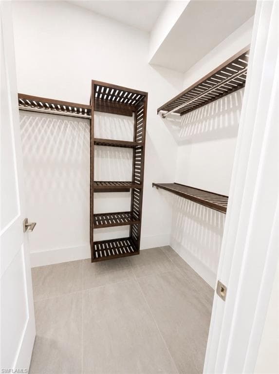 2727 Van Buren AVE-10