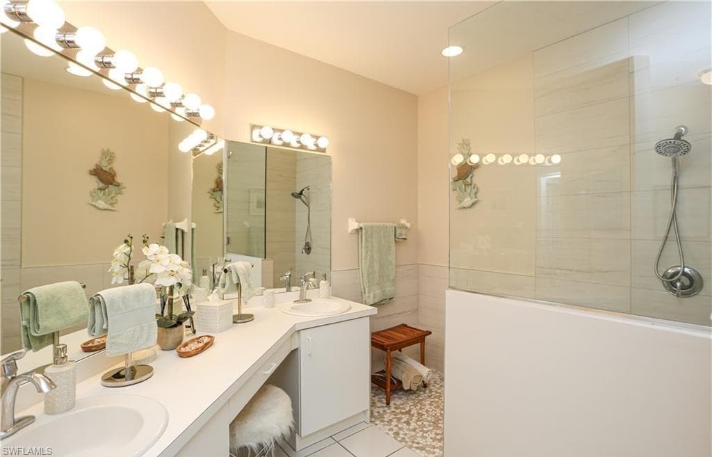 3775 Fieldstone BLVD 102-15