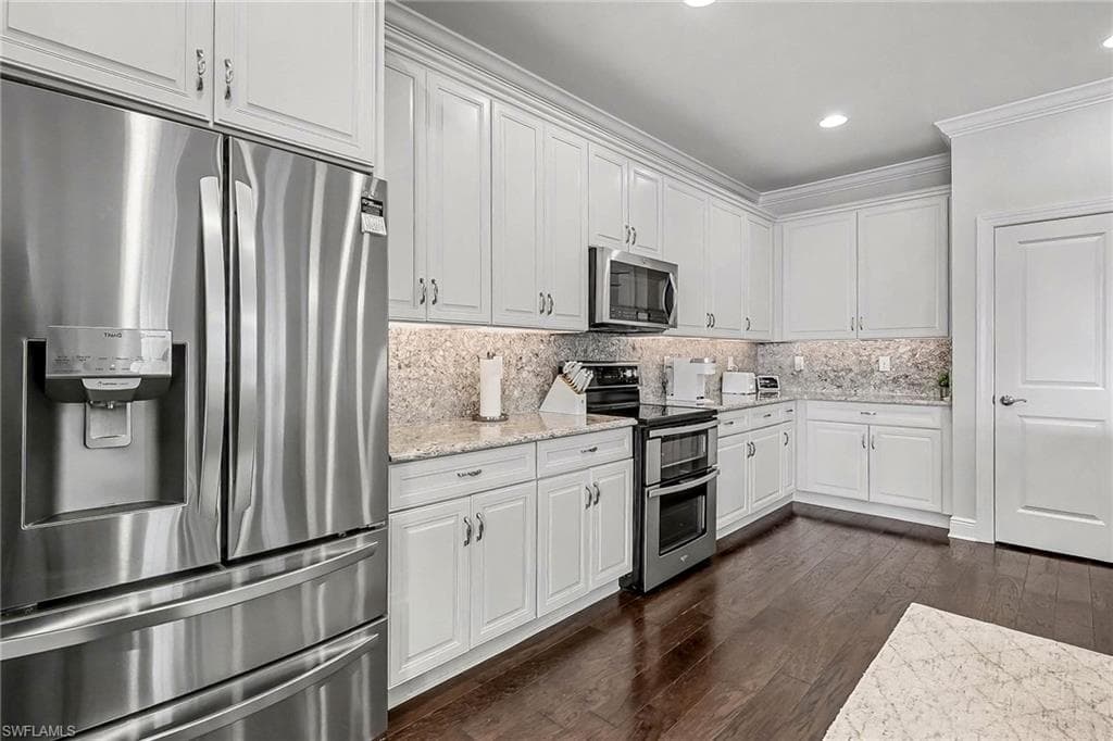 15181 Butler Lake DR 201-11