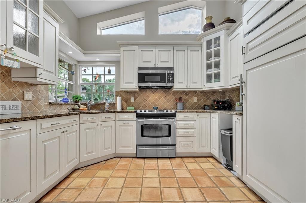 12395 McGregor Woods CIR-19