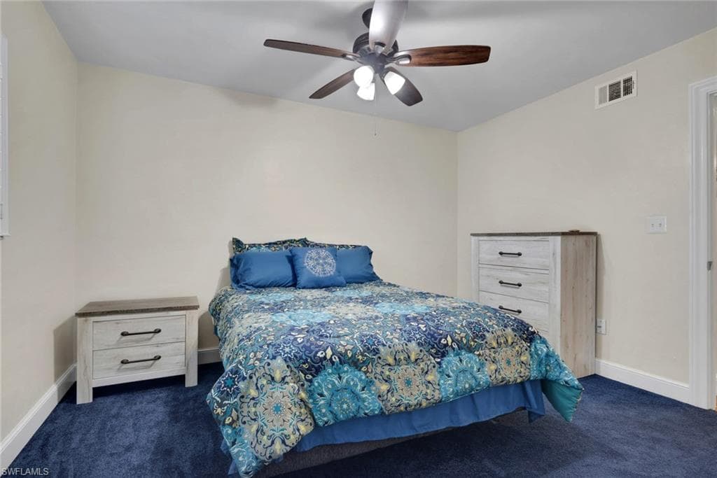 134 Cypress WAY E 305-16
