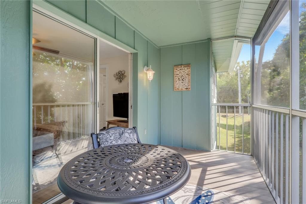 134 Cypress WAY E 305-20