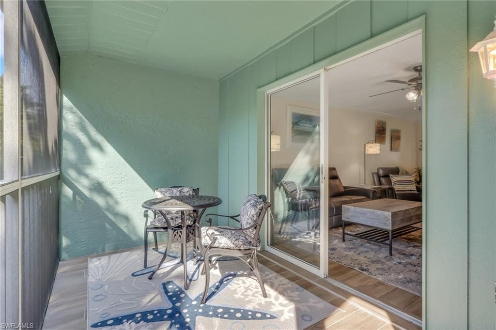 134 Cypress WAY E 305-19