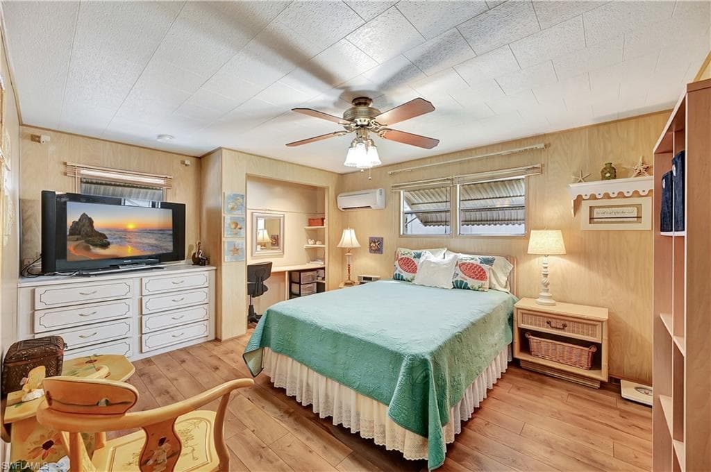 114 Enchanting BLVD-15
