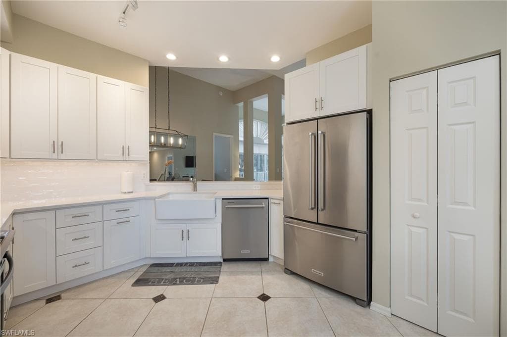 1505 Clermont DR B202-10