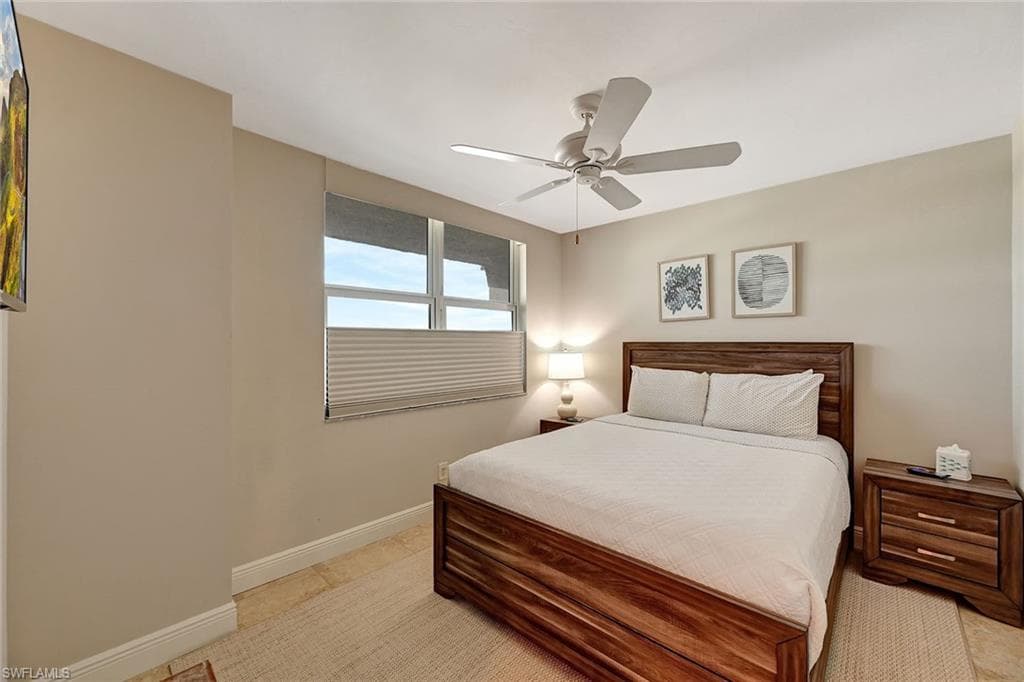 5550 Heron Point DR 703-19
