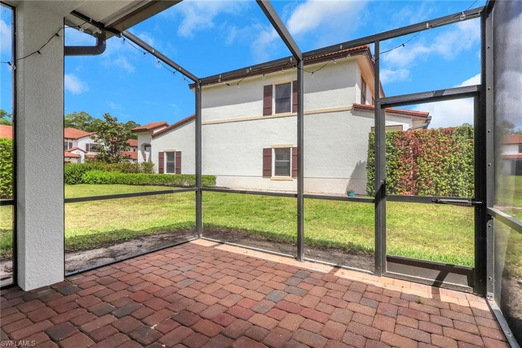 7738 Bristol CIR-26