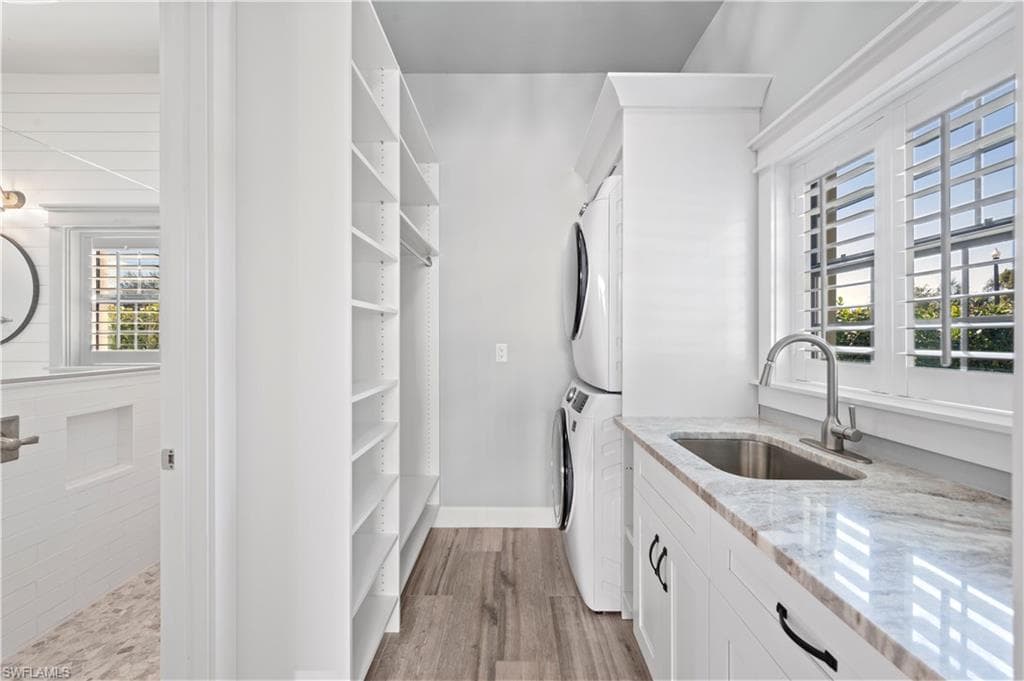 13197 Golden Palms CIR-17