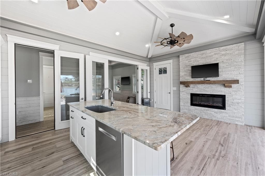 13197 Golden Palms CIR-8