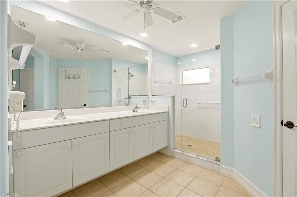 817 Carrick Bend CIR 201-17