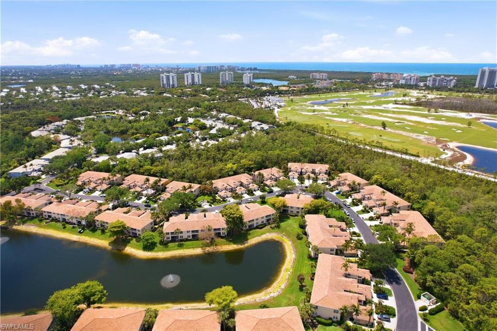 817 Carrick Bend CIR 201-26