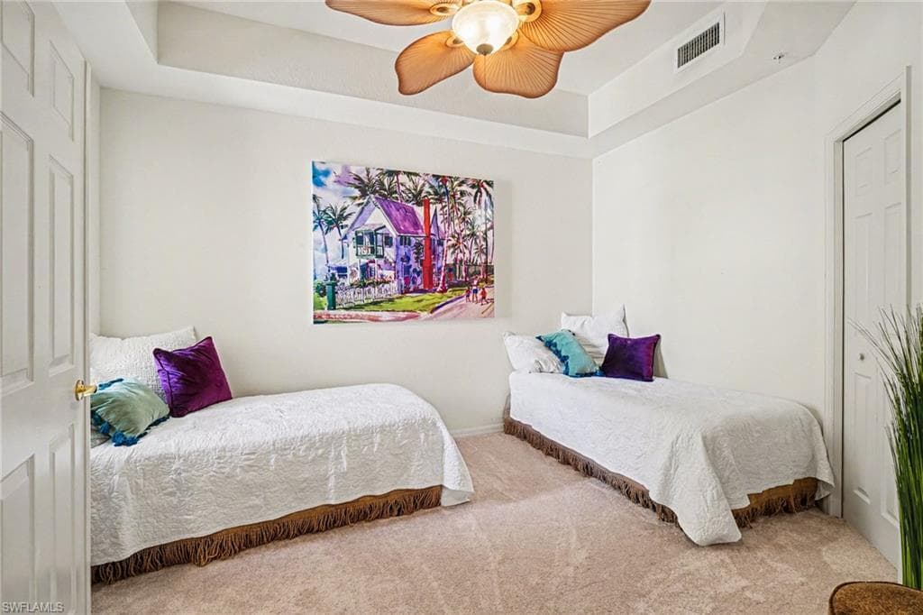 21584 Baccarat LN 103-22
