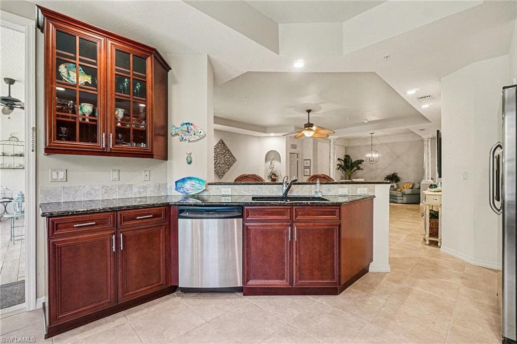 21584 Baccarat LN 103-10