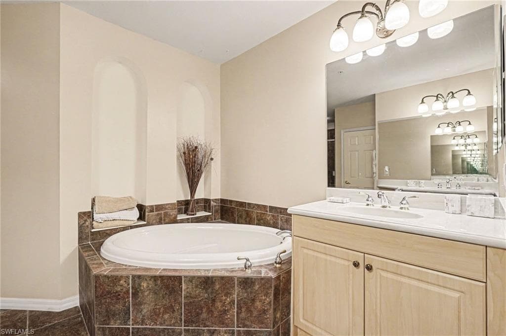 21584 Baccarat LN 103-19