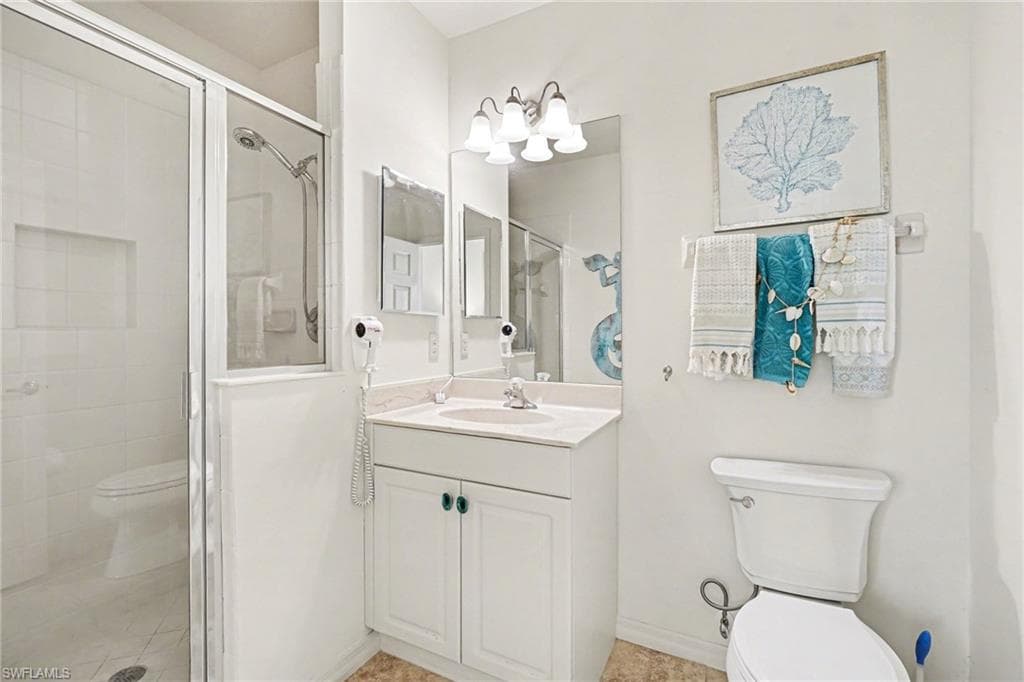 21584 Baccarat LN 103-25