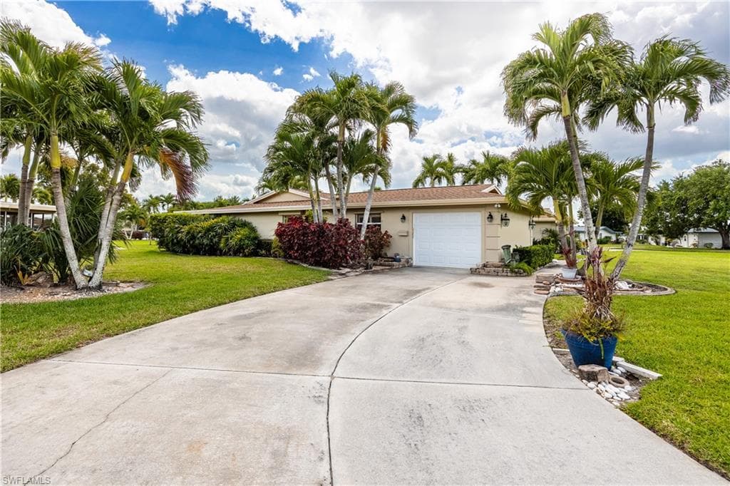 1460 Tredegar DR-5