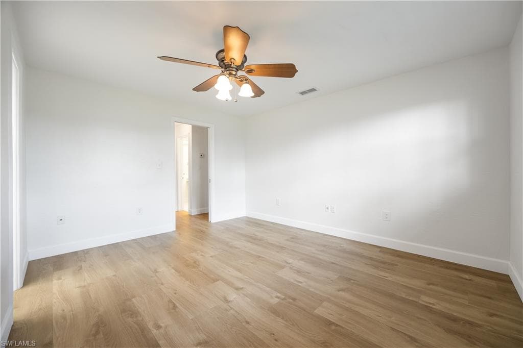 1460 Tredegar DR-18