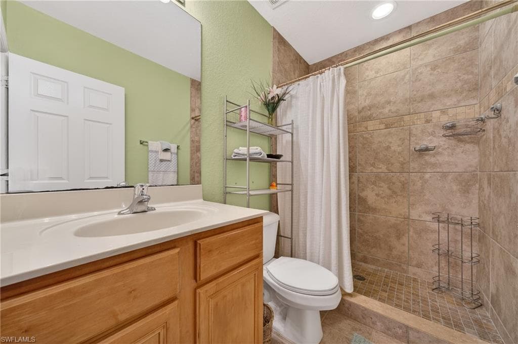 17560 Brickstone LOOP-20