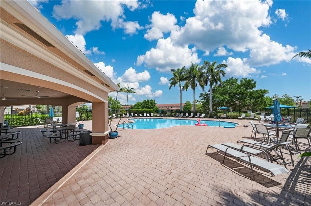 17560 Brickstone LOOP-30