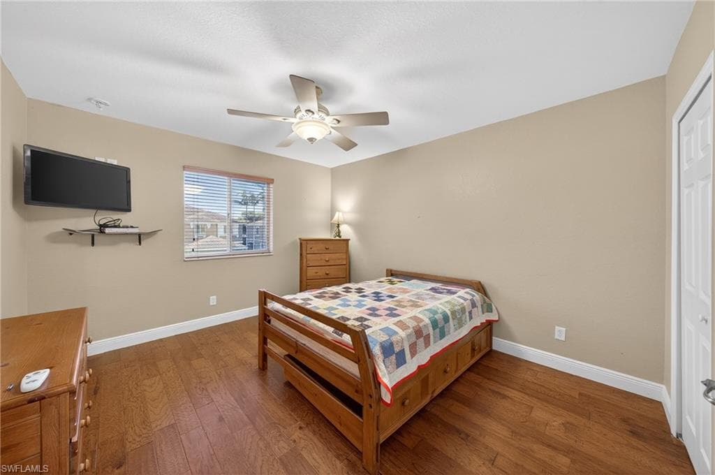 17560 Brickstone LOOP-19