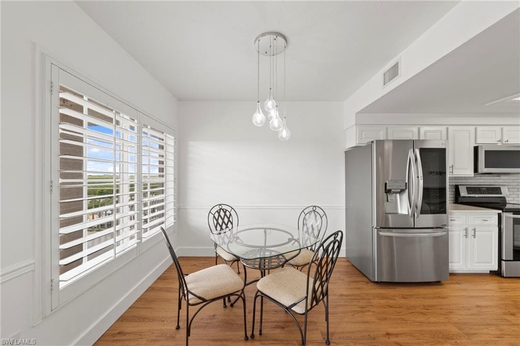 13105 Vanderbilt DR 502-5