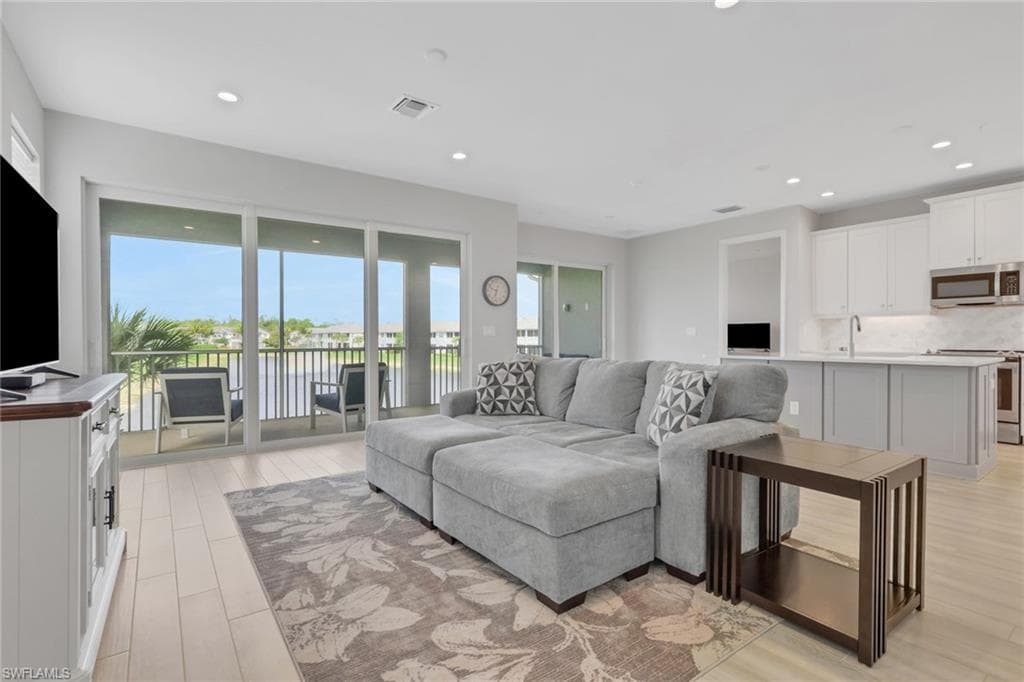 2633 Seychelles CIR 2305-6