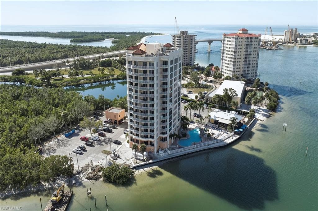 8771 Estero BLVD 903-36