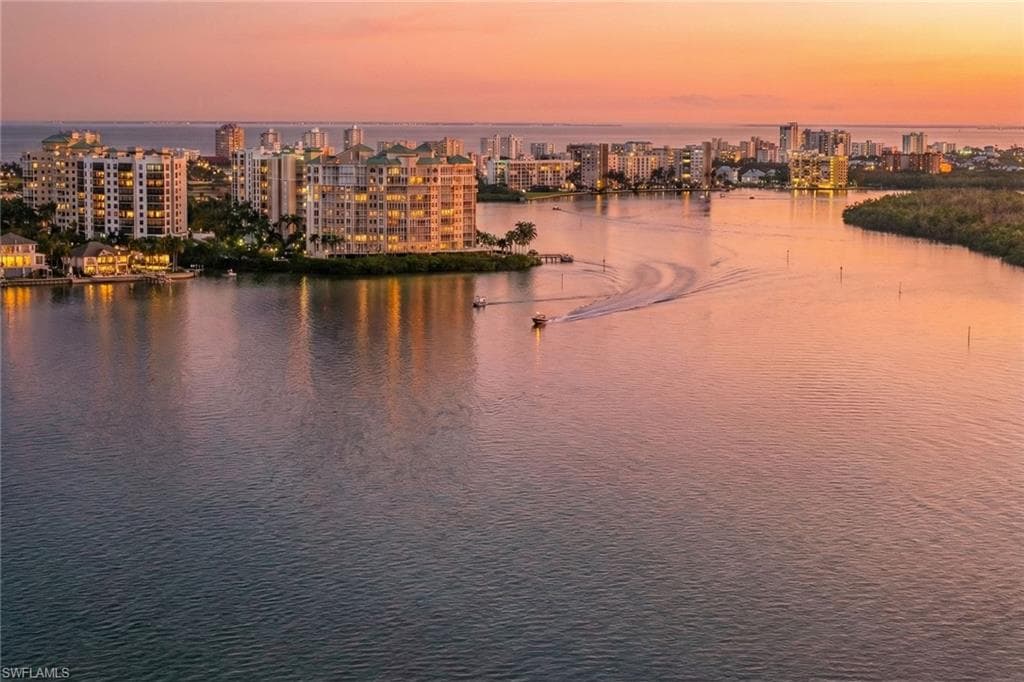 8771 Estero BLVD 903-39
