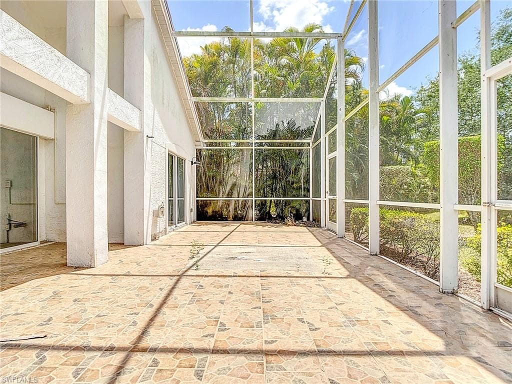351 PINDO PALM DR-38