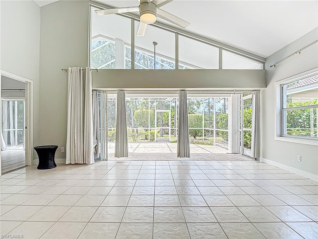 351 PINDO PALM DR-14
