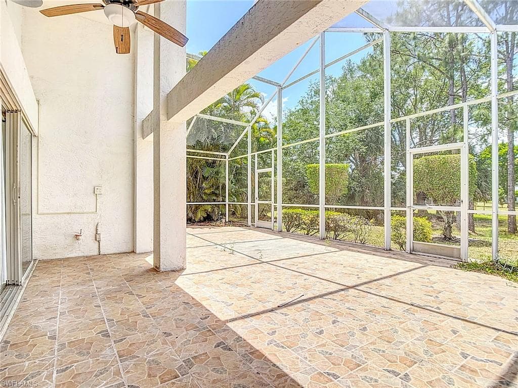 351 PINDO PALM DR-35