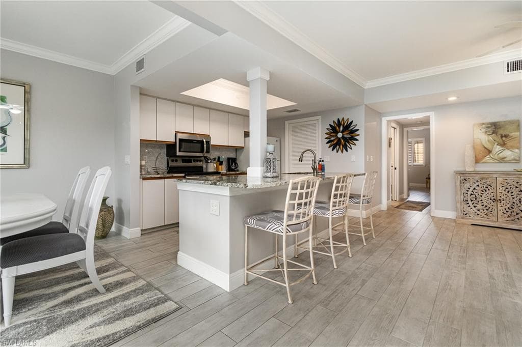64 4th ST C103-5