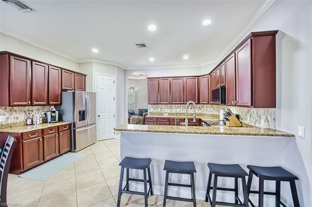 16018 Thorn Wood DR-15