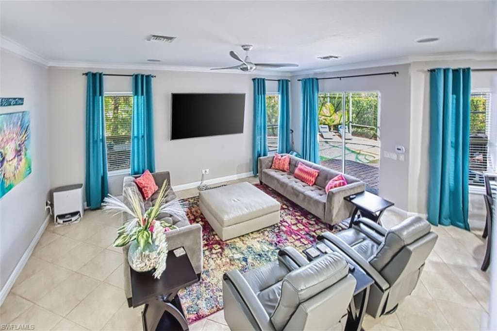 16018 Thorn Wood DR-11