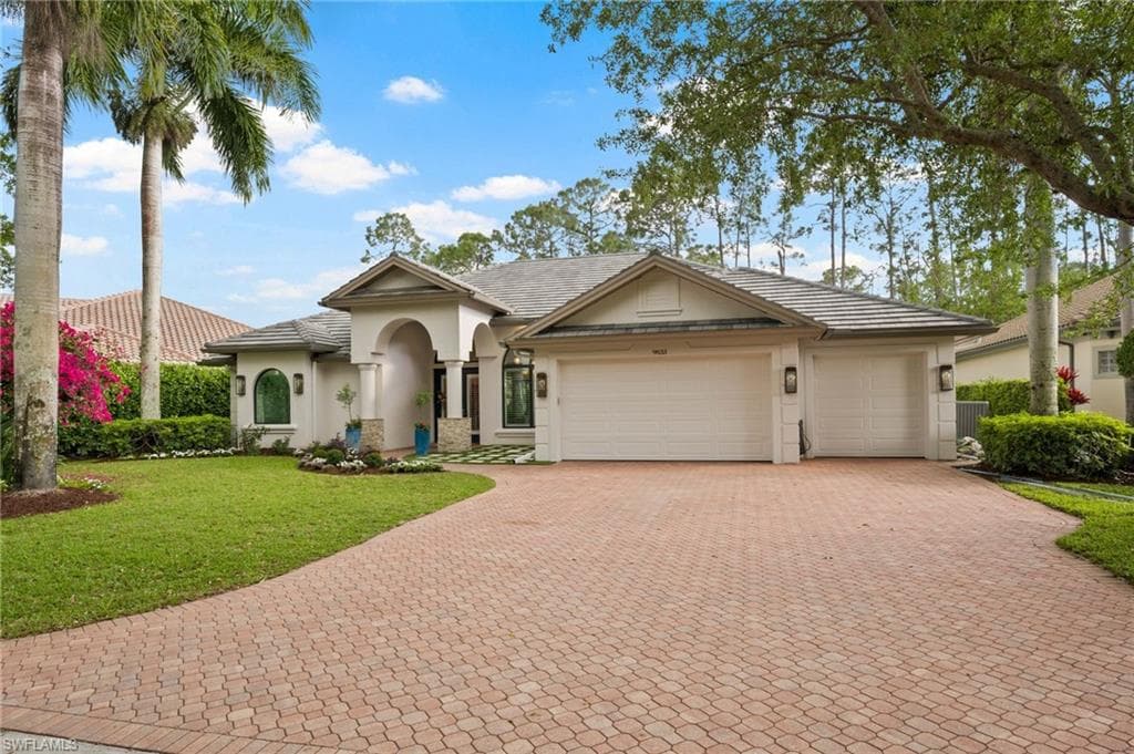 9833 Clear Lake CIR-17