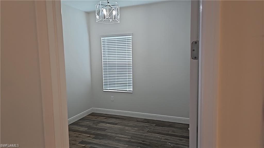 2305 Ariane DR-27