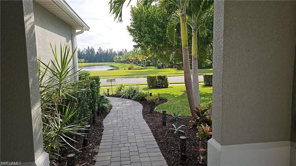 2305 Ariane DR-5