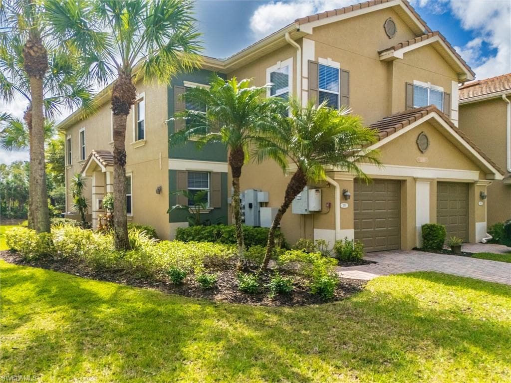 3240 Cottonwood BEND 201-27