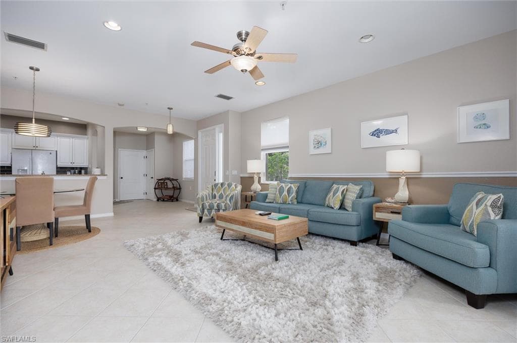3240 Cottonwood BEND 201-7