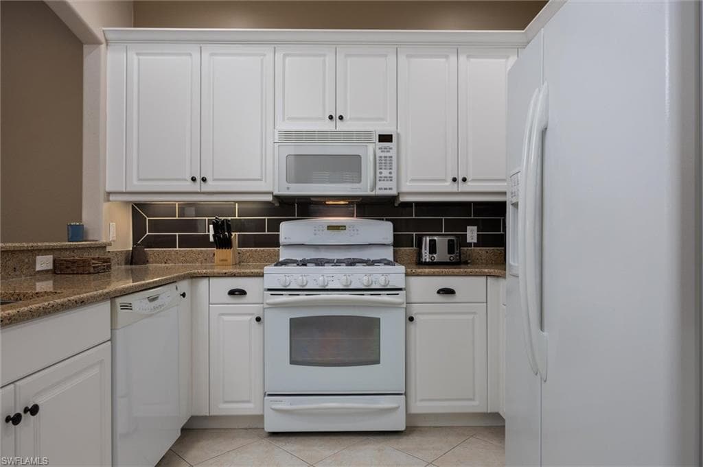 3240 Cottonwood BEND 201-9