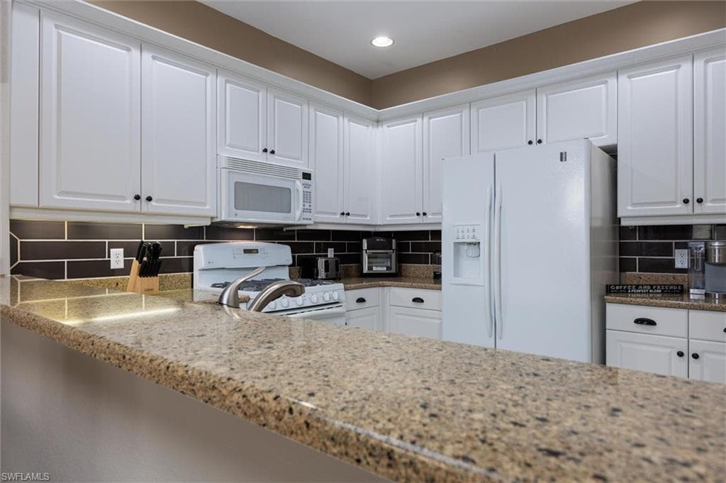 3240 Cottonwood BEND 201-8