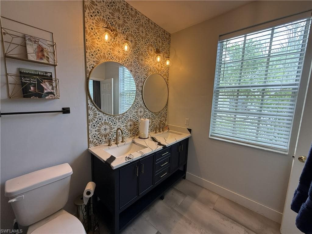 3304 Lisa LN 102-22