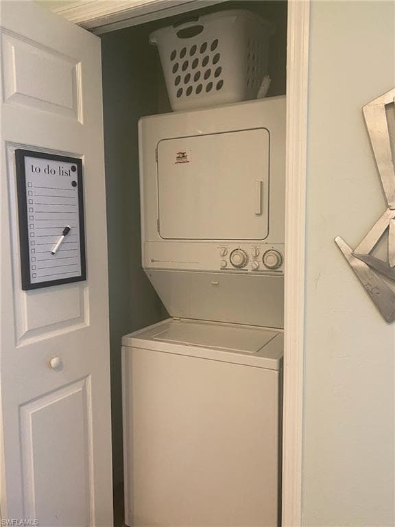 3304 Lisa LN 102-36