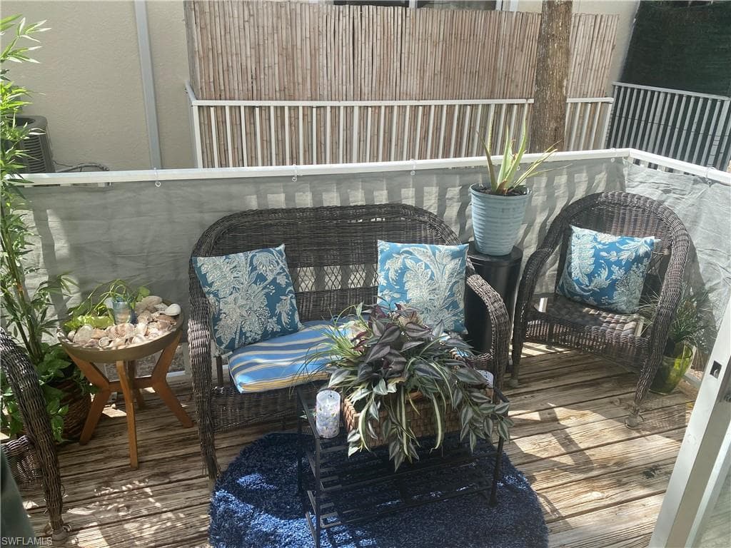 3304 Lisa LN 102-32
