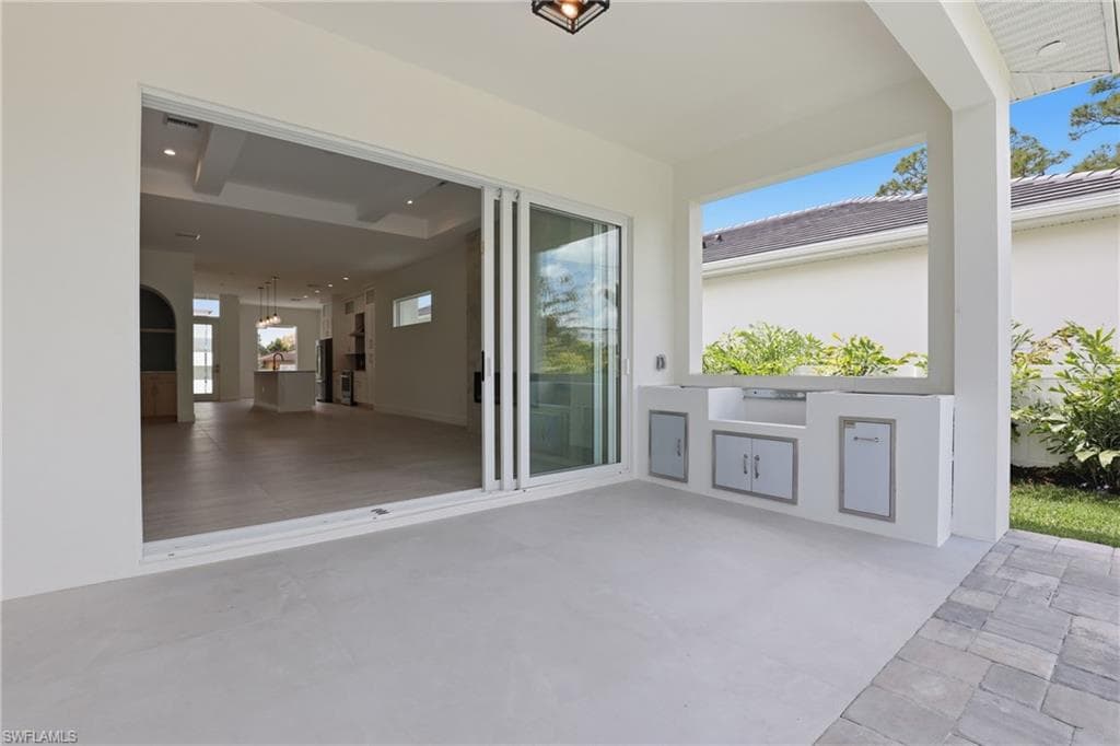 1027 Frank Whiteman BLVD-10