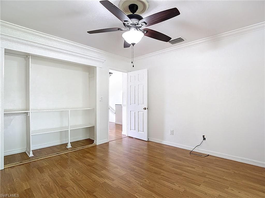 4293 Island CIR 4-27