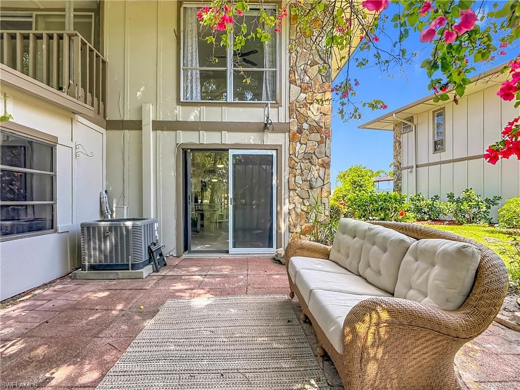 4293 Island CIR 4-36