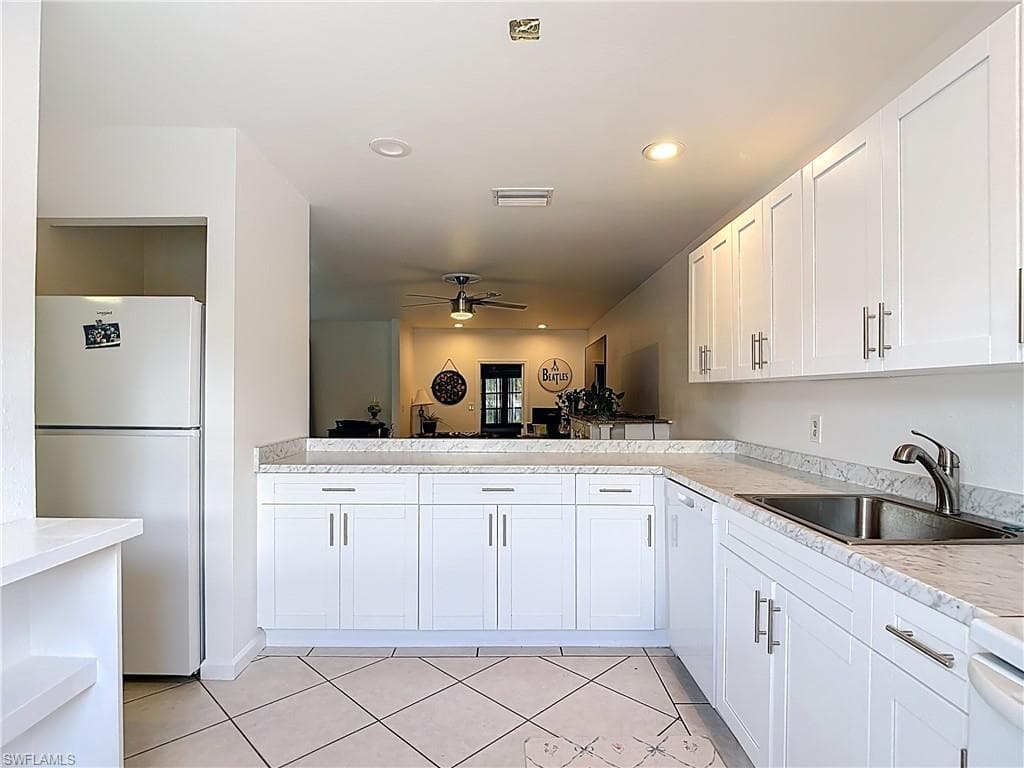 4293 Island CIR 4-10